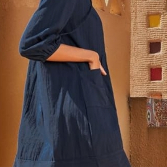 Blue linen Shift Dress with Pockets - Picture 2 of 3